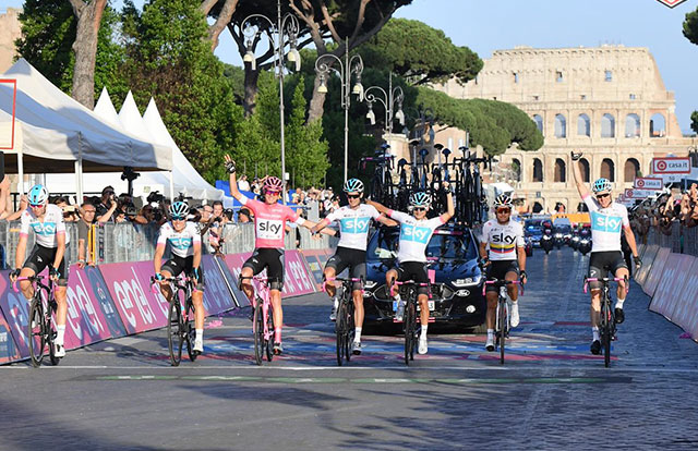 Team Sky en el Giro de Italia 2018