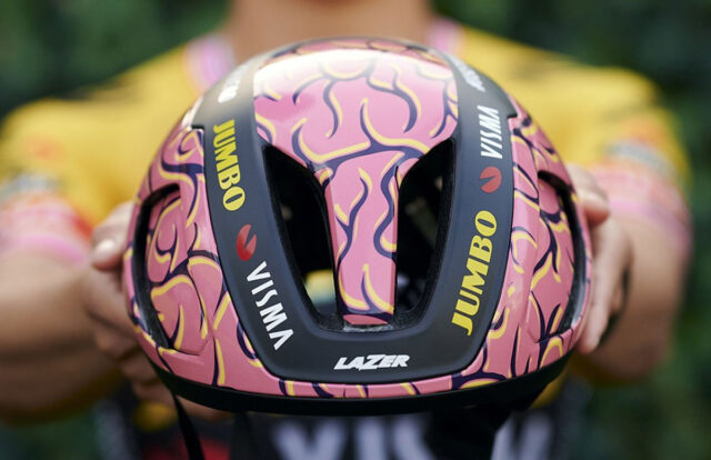 Cascos del Jumbo-Visma para la París-Roubaix